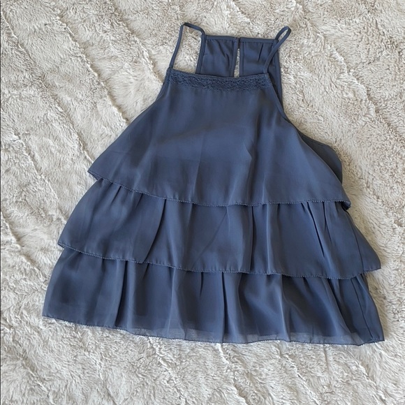 Fun tiered top! - Picture 2 of 3